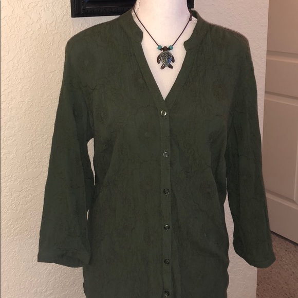 Green Blouse | Fall Style 🍁 - Picture 1 of 3